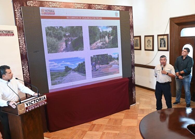 Informa Eduardo Gattás de acciones, servicios y atención de reportes ciudadanos