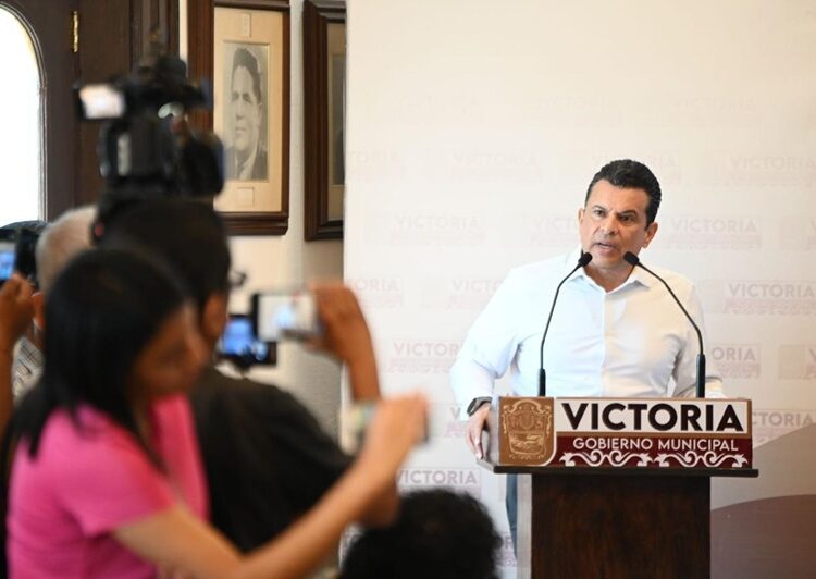 Informa Eduardo Gattás de acciones, servicios y atención de reportes ciudadanos