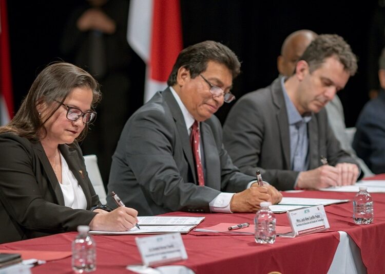 Inicia 2.º Congreso Internacional de Ciencia y Tecnología Aplicada en NLD