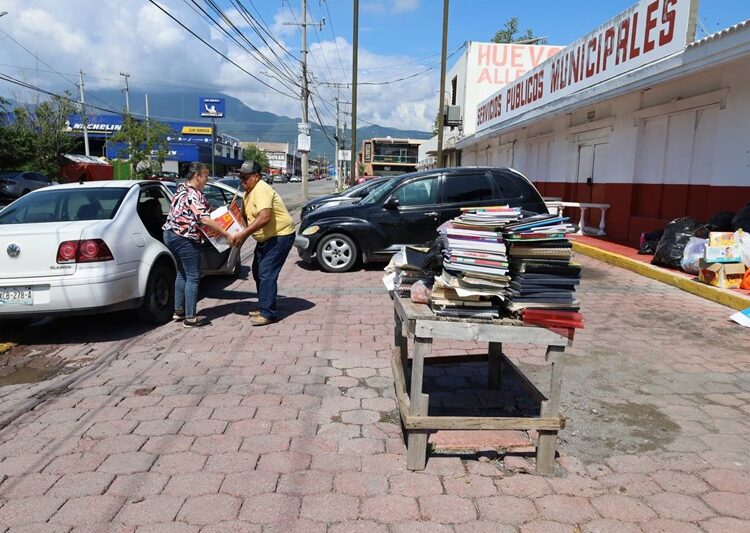 Invita Municipio sumarse a campaña de reciclaje de libros y cuadernos