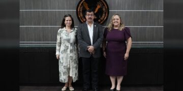 La UAT y Microsoft plantean un proyecto de inteligencia artificial enfocado en la educación