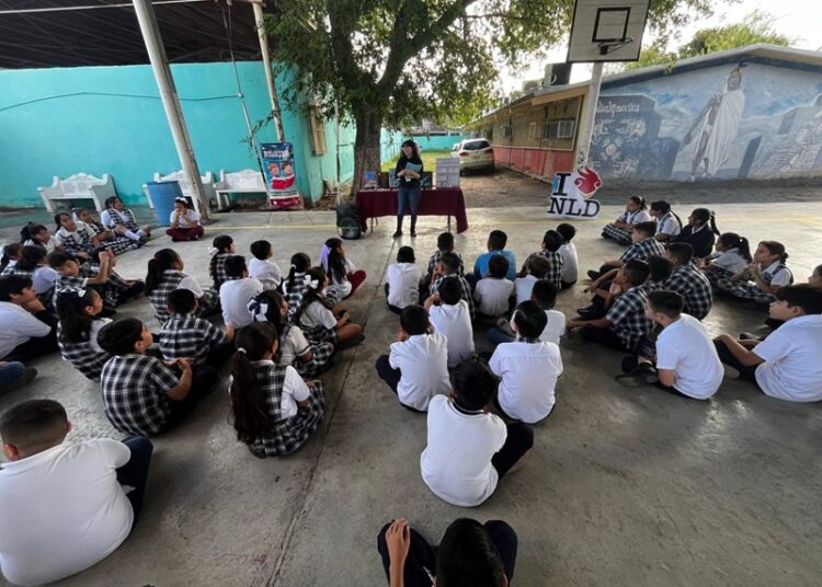 Llega “Biblioteca Itinerante” a escuela Primaria ‘Cuauhtémoc’