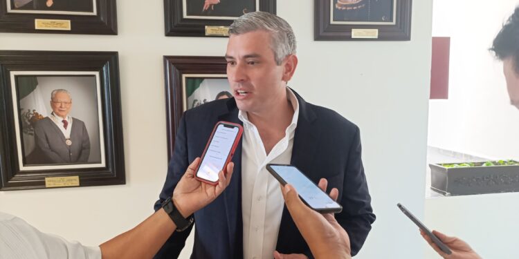 Ismael “solito se puso el saco”: Humberto Prieto