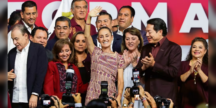 Inicia Sheinbaum en luna de miel con ciudadanos