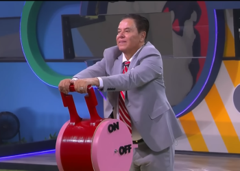 Mario Bezares apaga las luces y gana ‘LCDLFM’