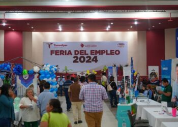 Ofertan más de 2 mil 300 vacantes en Feria de Empleo Municipal