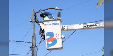 Ofrece Tampico mejor servicio de alumbrado público