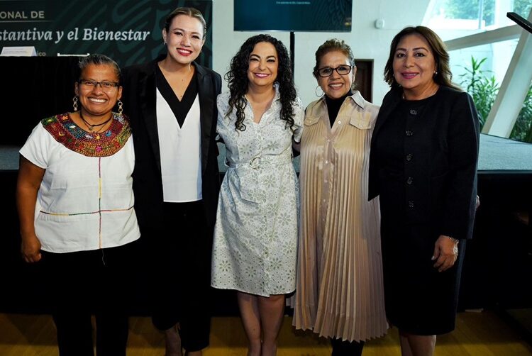 Olga Sosa participa en el Encuentro Nacional de Mujeres
