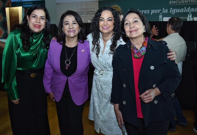 Olga Sosa participa en el Encuentro Nacional de Mujeres