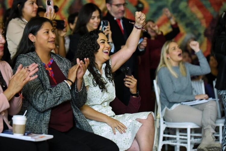 Olga Sosa participa en el Encuentro Nacional de Mujeres