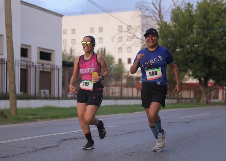 Más de 500 corredores en el Binacional ‘Dos Laredos’