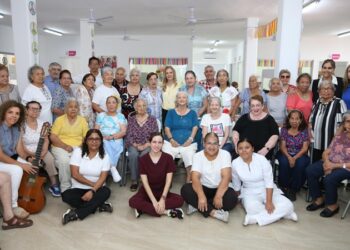 Presentará DIF Tampico libro “Seis Años Brillando Juntos”