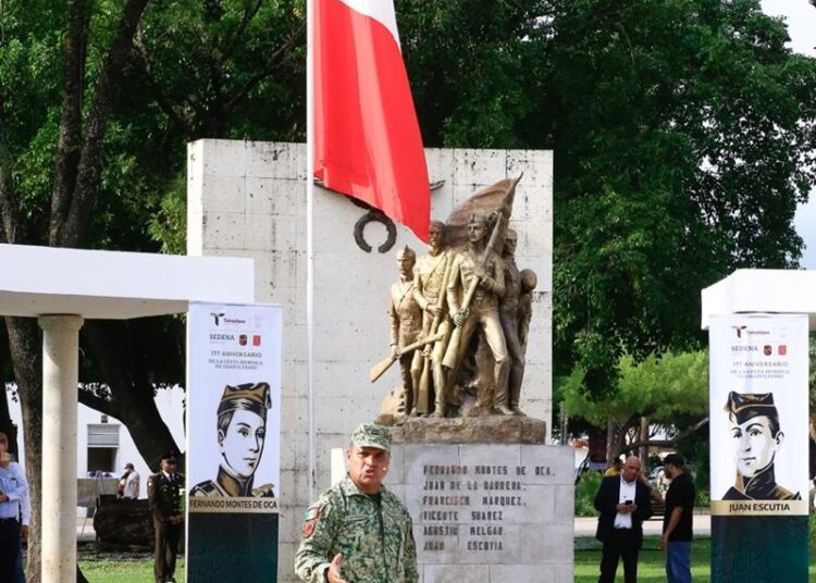 Preside Américo 177 aniversario de la gesta heroica de los Niños Héroes