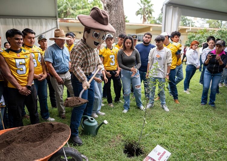 Promueve la UAT la creación de espacios verdes en el Centro Universitario Victoria