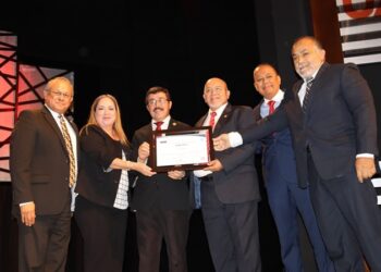 Recibe la UAT reconocimiento nacional por la calidad de sus programas educativos