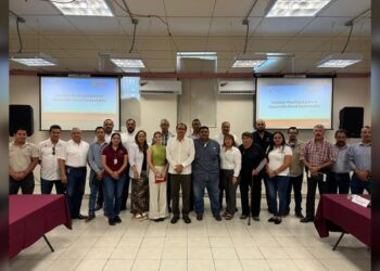 Reconocen productores del campo trabajo de Lalo Gattás