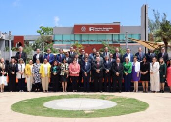 Rector y directores de la UAT evalúan avances y logros académicos