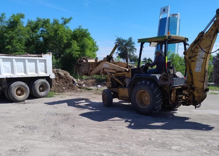 Rehabilita Municipio accesos y calles dañadas por lluvias