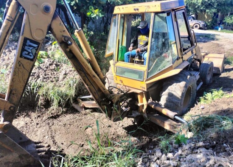 Rehabilita Municipio accesos y calles dañadas por lluvias