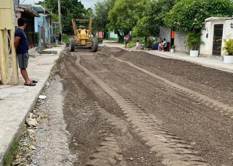 Rehabilita Municipio accesos y calles dañadas por lluvias