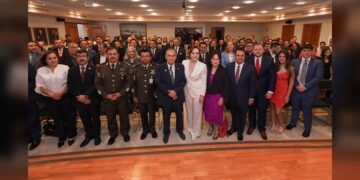 Respaldan líderes políticos continuidad de Carmen Lilia como alcaldesa de NLD