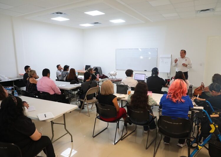 Responden a curso para jóvenes emprendedores