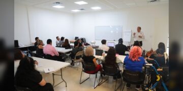 Responden a curso para jóvenes emprendedores