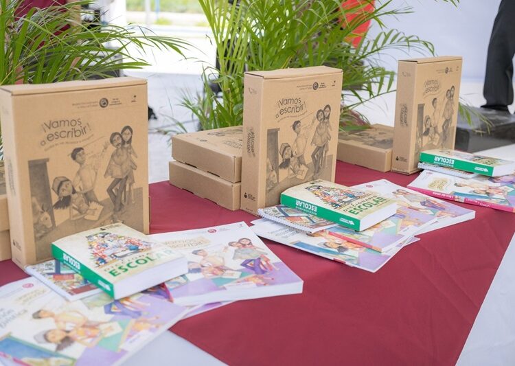 Fortalecen alianza en beneficio de la educación de los adultos