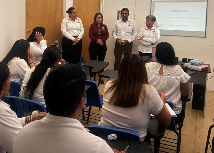 Capacita DEMA pláticas contra adicciones a adolescentes en internamiento