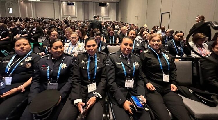 Oficial de la Guardia Estatal presente en conferencia internacional para mujeres policías