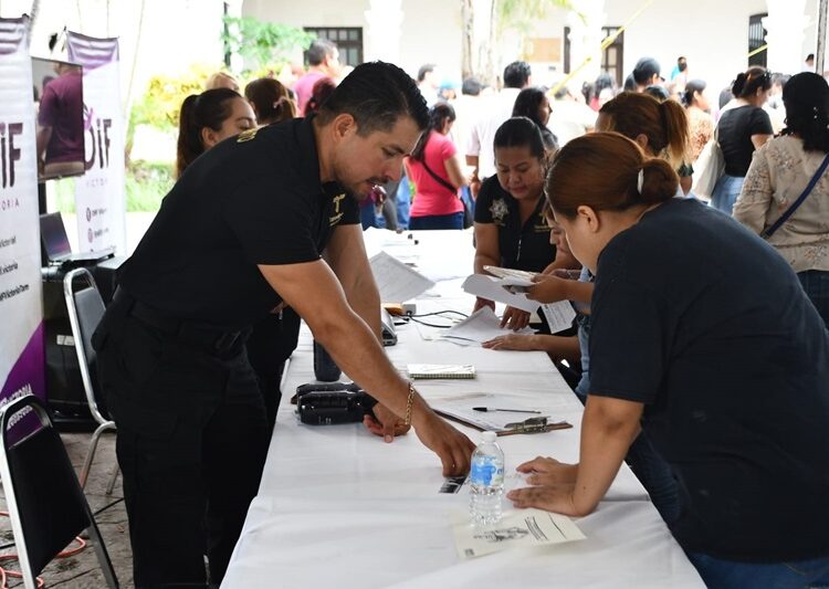 Muestran mujeres interés en vacantes operativas de la SSPT