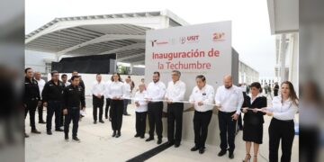 “Techumbre ofrece espacio digno”: Gobernador AVA