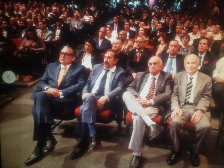 Solo Gattás decidirá cambios