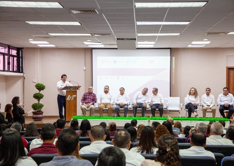 Vincula SET universidades con empresarios