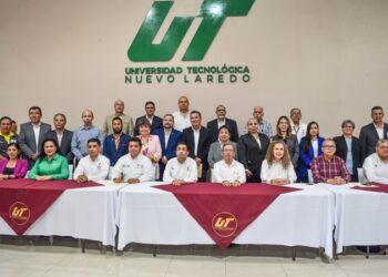 Vincula SET universidades con empresarios