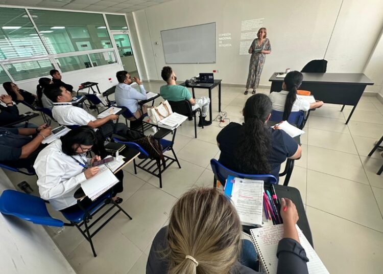 “Se consolida USJT como la mejor en capacitación de profesionales”: Sol