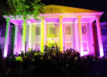 Viven ciudadanos gran velada con concierto “Nuestro México”