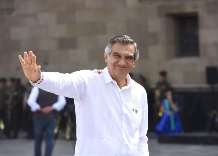 AVA asiste al Sexto Informe de Gobierno de AMLO