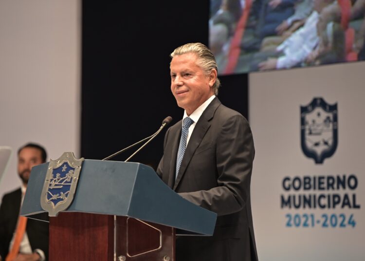 Escribimos la historia de Tampico con obras que brillarán por siempre: Chucho Nader