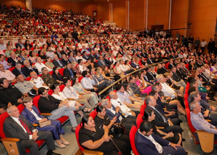 Escribimos la historia de Tampico con obras que brillarán por siempre: Chucho Nader