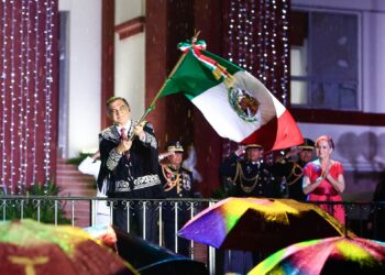 Vivan las mujeres y los hombres de la transformación: Américo