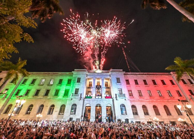 Emotiva ceremonia del Grito de Independencia en Tampico