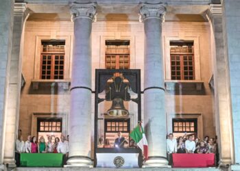 Emotiva ceremonia del Grito de Independencia en Tampico