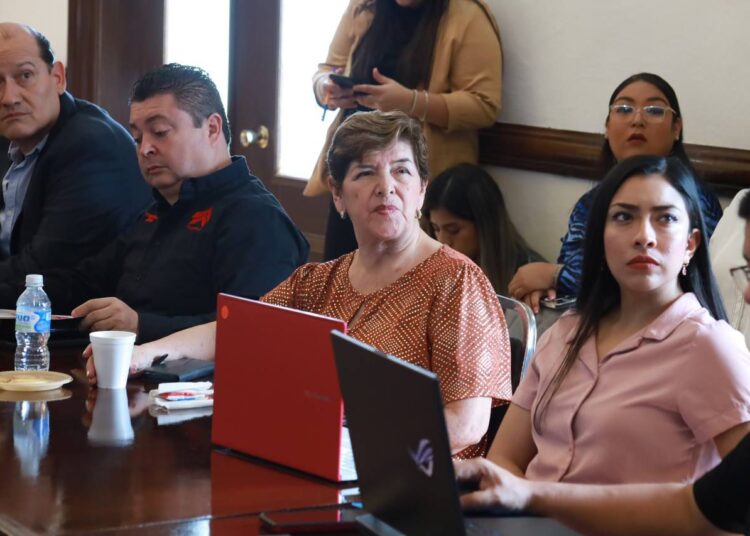 Organismos ciudadanos avalan Plan de Gobierno de Lalo Gattás