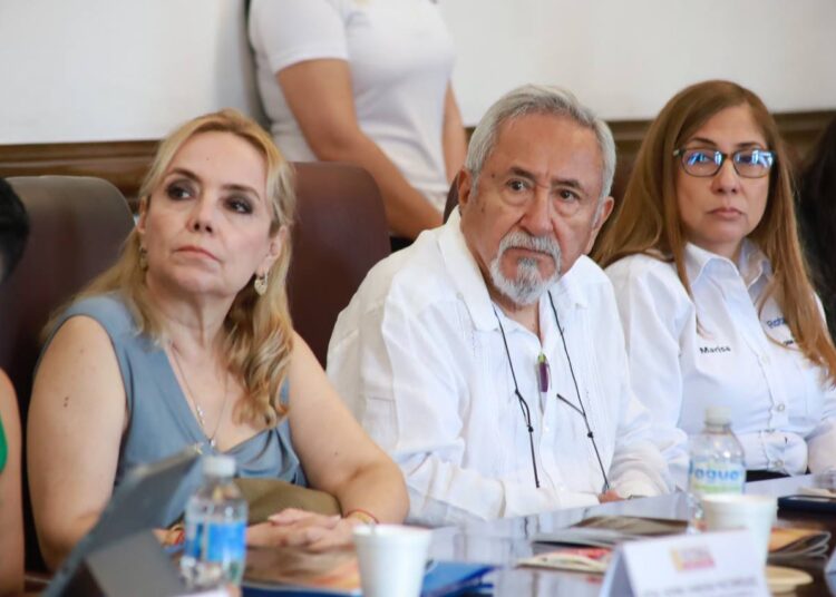 Organismos ciudadanos avalan Plan de Gobierno de Lalo Gattás