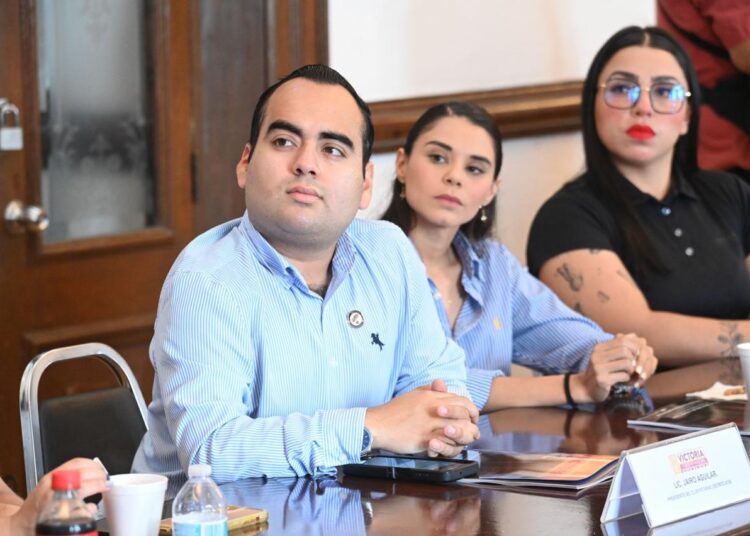 Organismos ciudadanos avalan Plan de Gobierno de Lalo Gattás