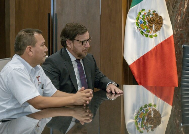 Entregan nombramiento a nuevo subsecretario de Planeación de la SET