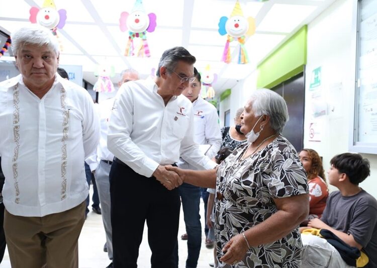 Entrega Américo tomógrafo al Hospital Infantil de Tamaulipas
