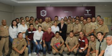 Promueve Mónica Villarreal capacitación a Bomberos