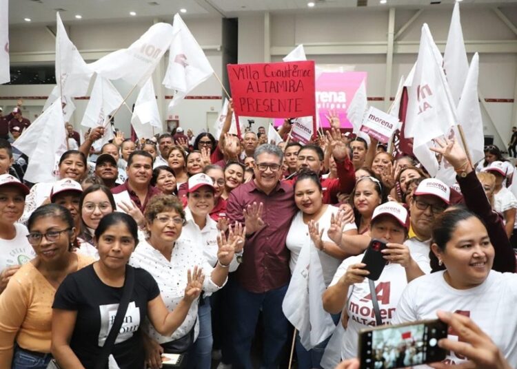 Acude alcalde AMM a Asamblea Informativa de MORENA